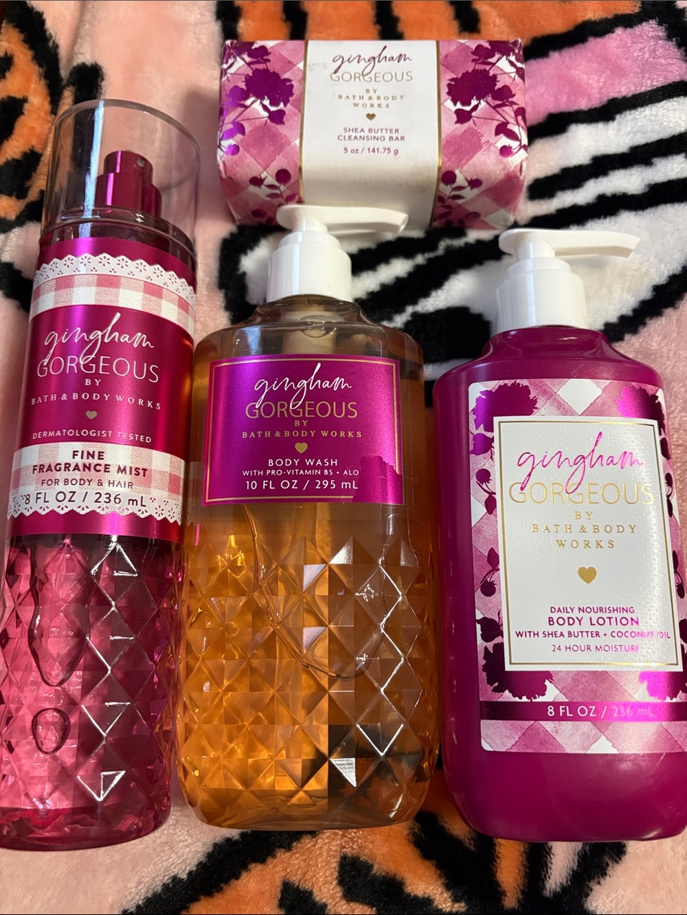 Bath & Body Works Gingham Gorgeous 4 Piece Set! Body Wash, Lotion, Mist & Soap 🧴
